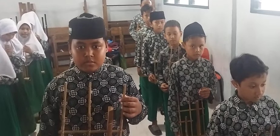 IMG_20230806_000101_934